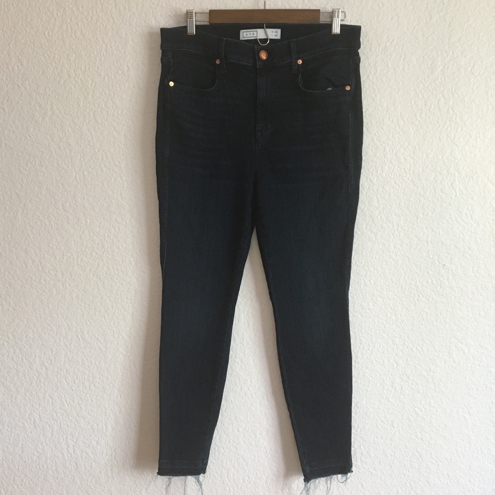 AYR The Riser Dark Wash Raw Hem Blue Jeans 33 x 26
